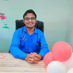 Dr. Paras tejavat photo